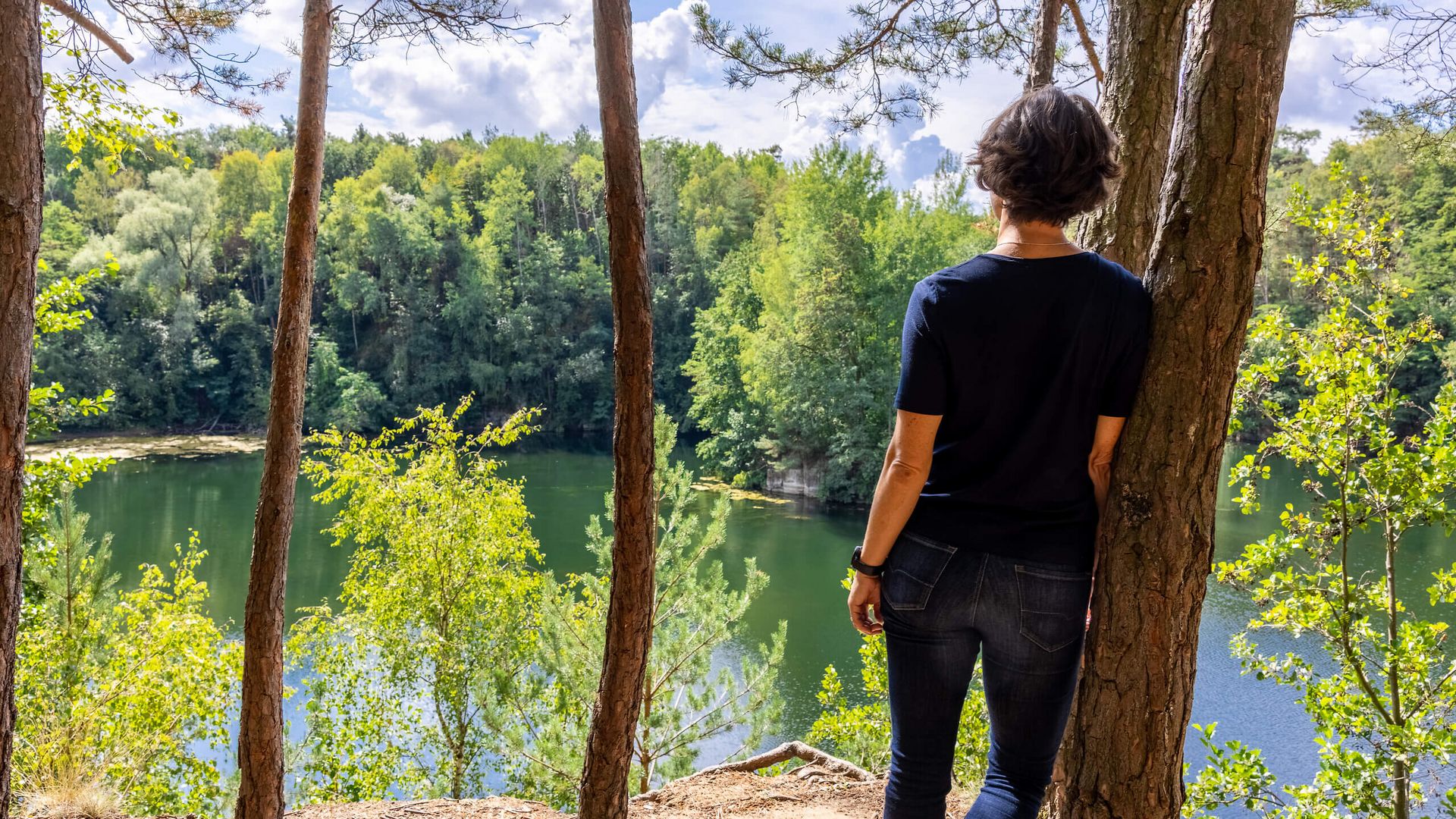 Blick auf Steinbruchsee in Mühlheim